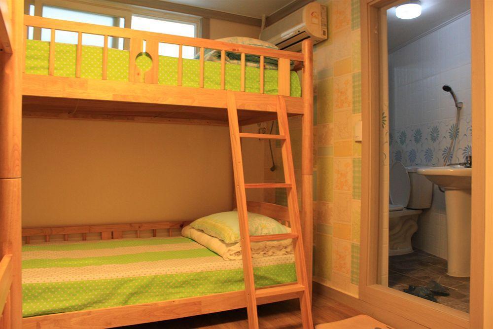 Hostel Wow Seoul Exteriör bild